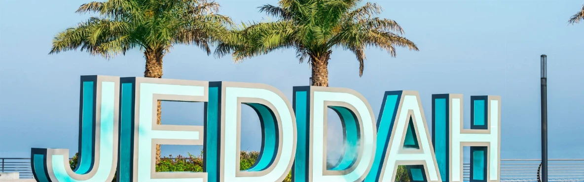 Street Food in Jeddah: A Flavor Tour You Shouldn’t Miss