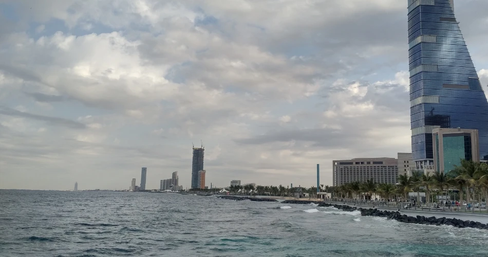 Corniche Evenings: Why Jeddah’s Waterfront is Pure Magic
