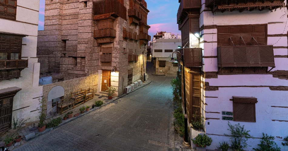 Strolling Through Al-Balad: Jeddah’s Historic Heartbeat
